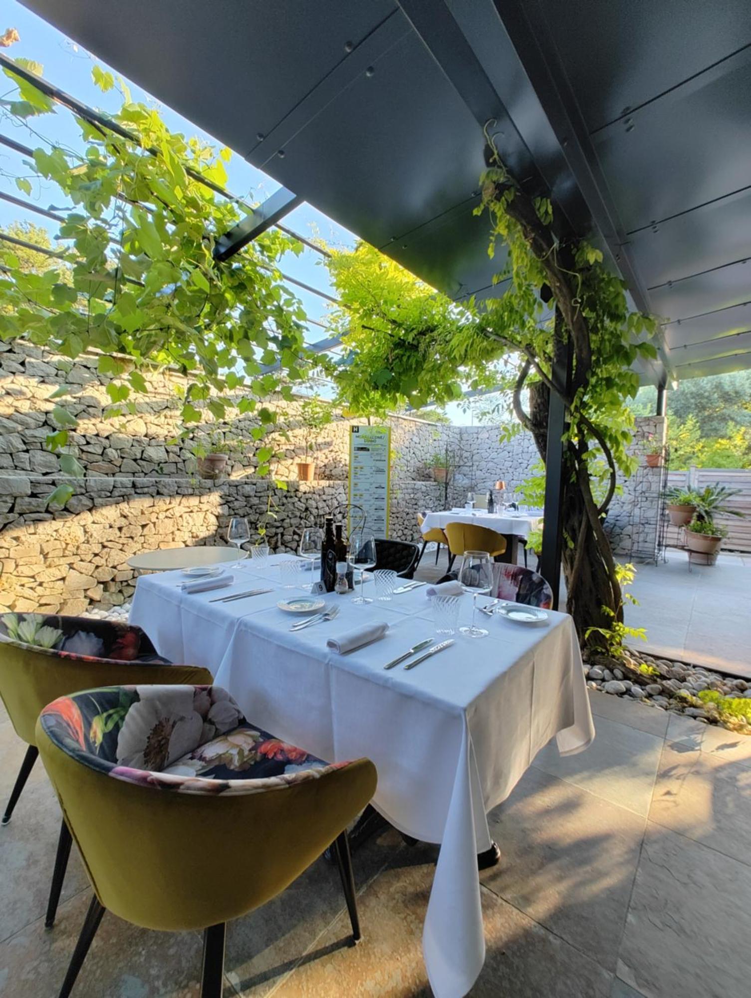 Locanda Gaudemus Систияна Екстериор снимка