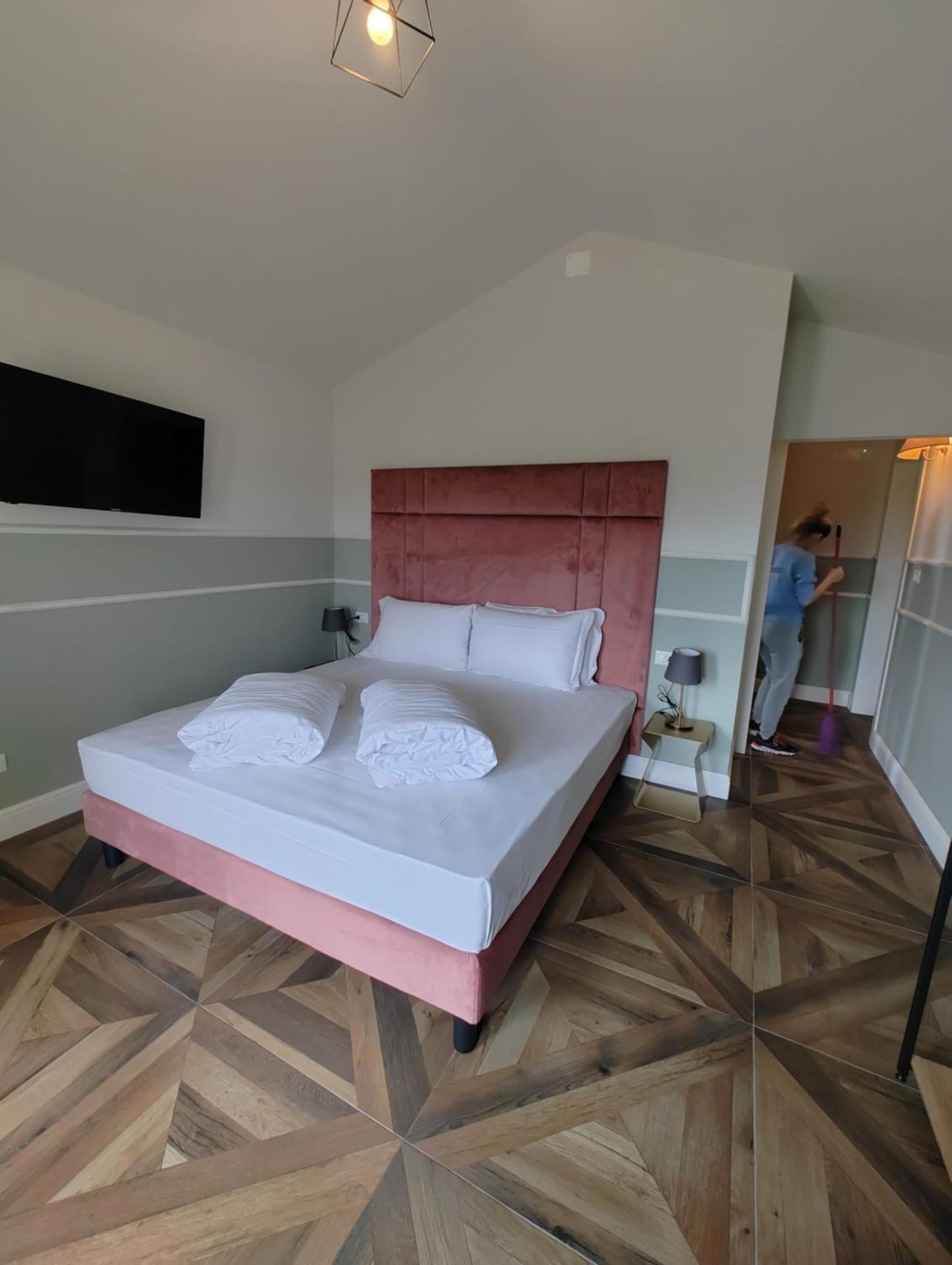Locanda Gaudemus Систияна Екстериор снимка